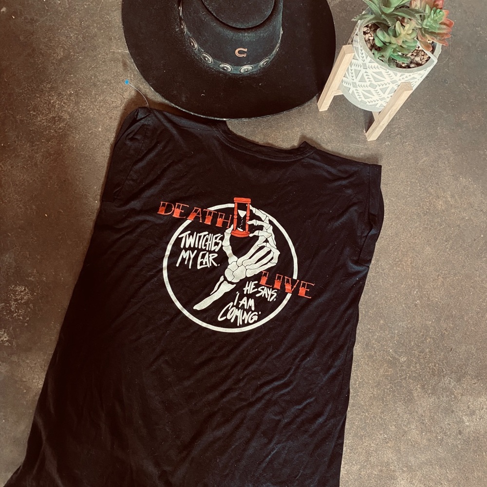 Jekyll and Hyde rock shirt 💀